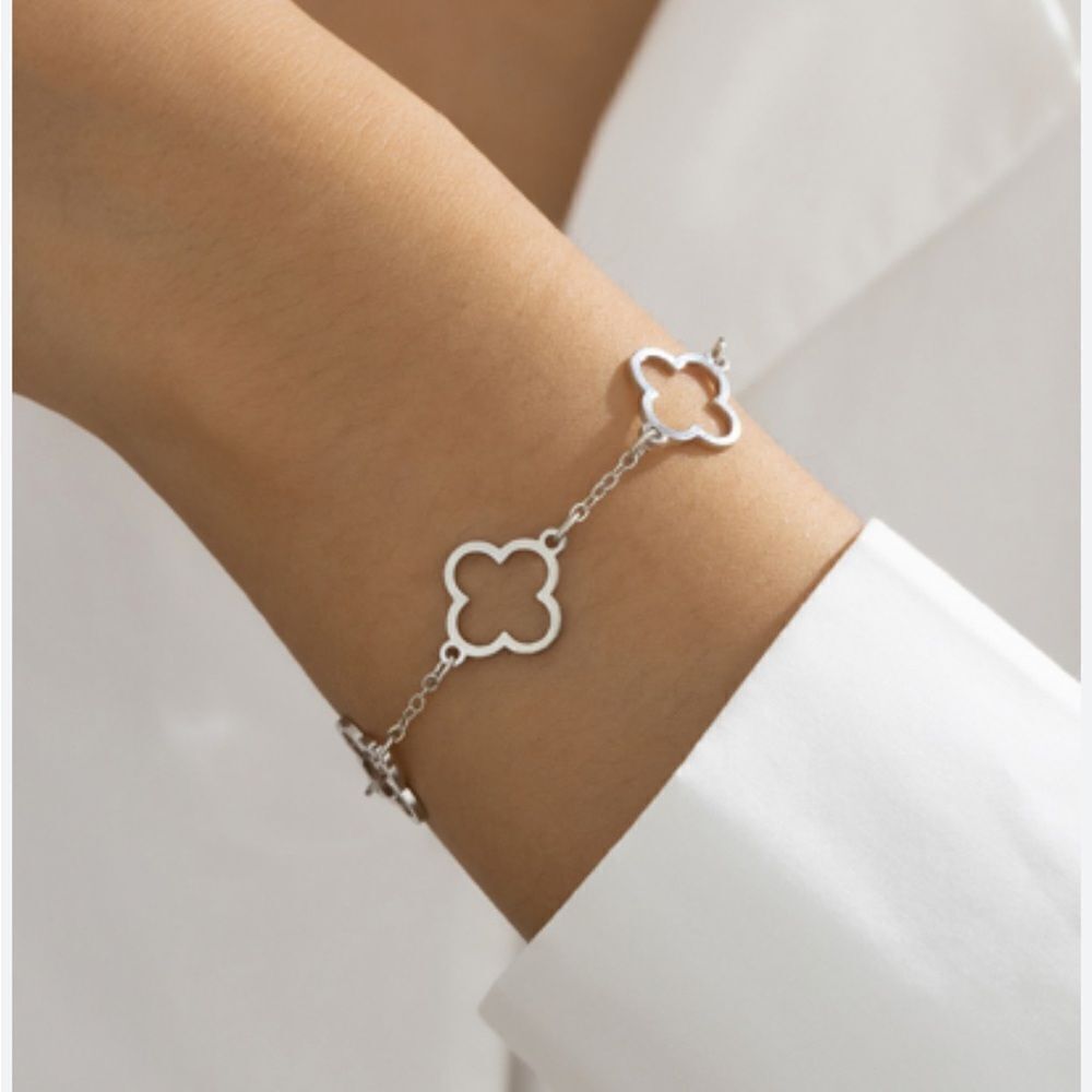 Clover bracelet  M966